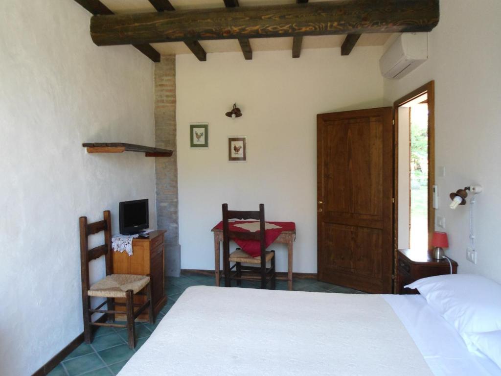 La Lepre Bianca Villa Cento  Luaran gambar
