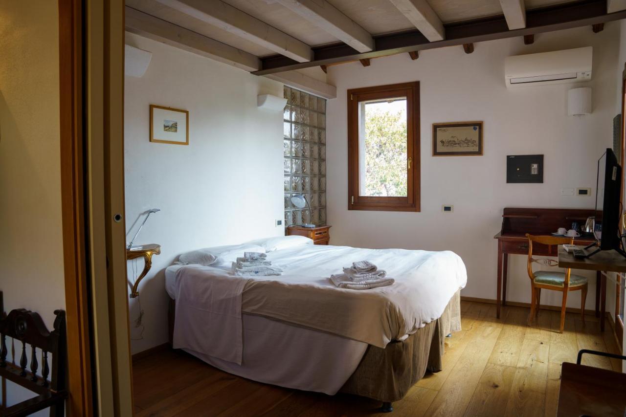 La Lepre Bianca Villa Cento  Luaran gambar