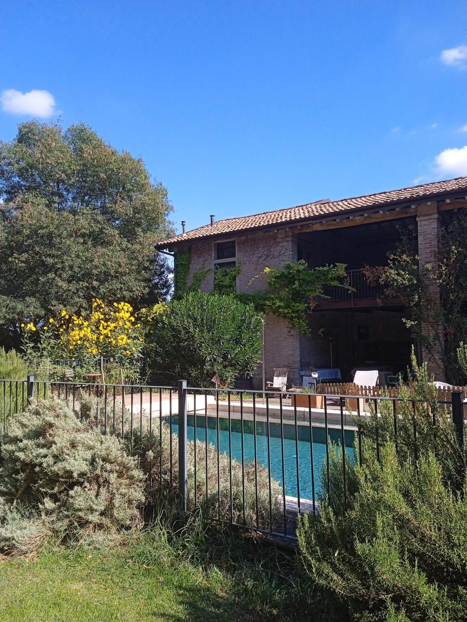 La Lepre Bianca Villa Cento  Luaran gambar