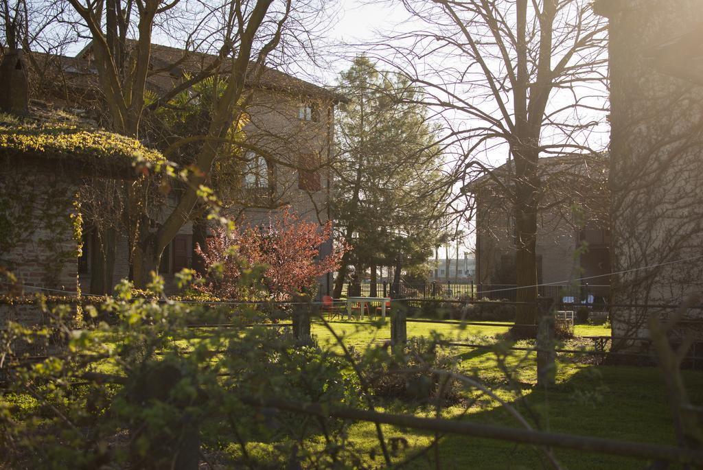 La Lepre Bianca Villa Cento  Luaran gambar